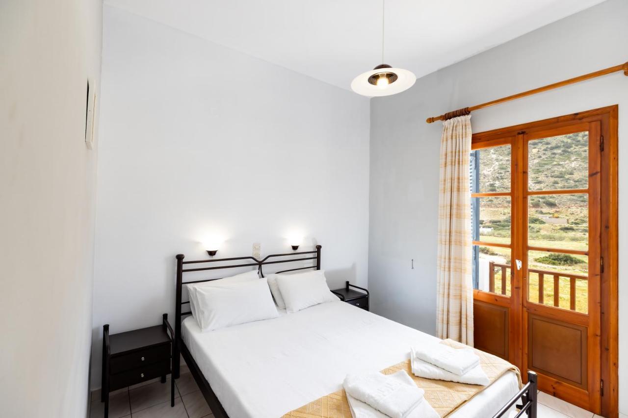 קמרס Peris Rooms מראה חיצוני תמונה