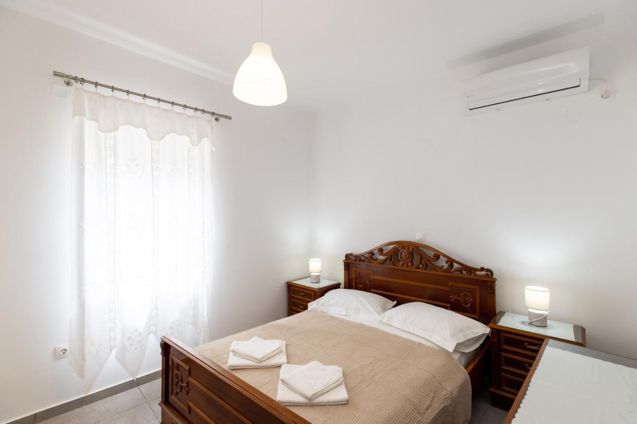 קמרס Peris Rooms מראה חיצוני תמונה