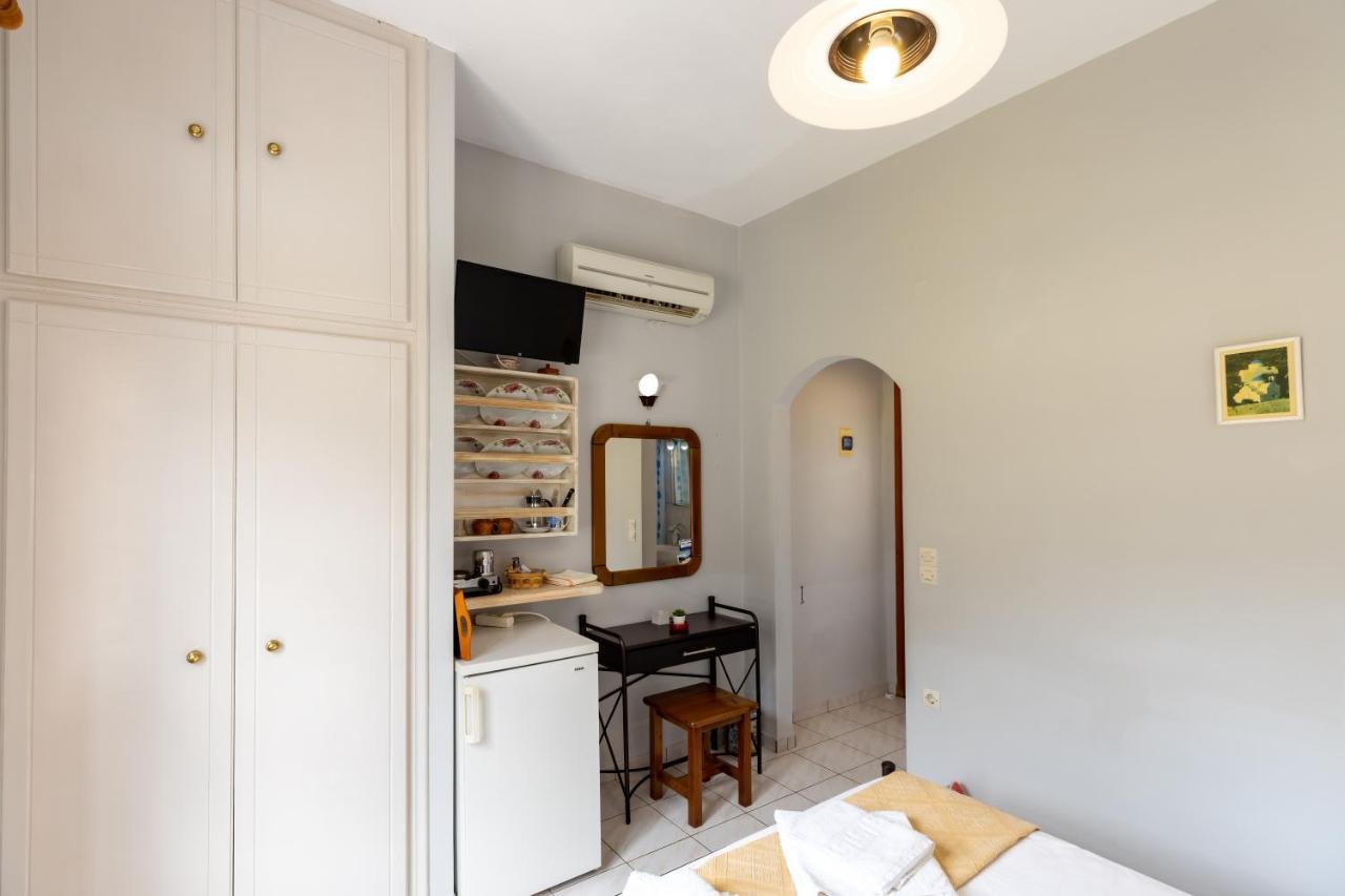 קמרס Peris Rooms מראה חיצוני תמונה