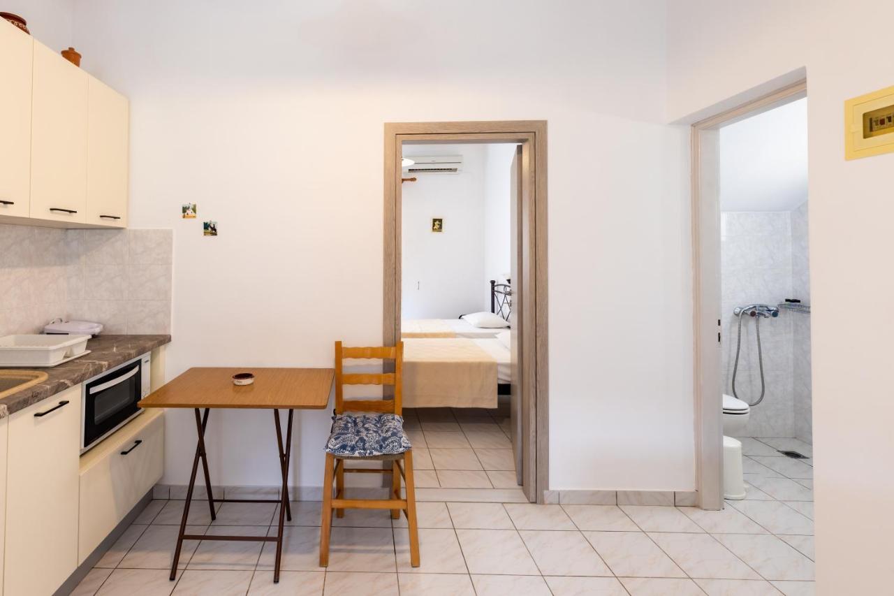 קמרס Peris Rooms מראה חיצוני תמונה