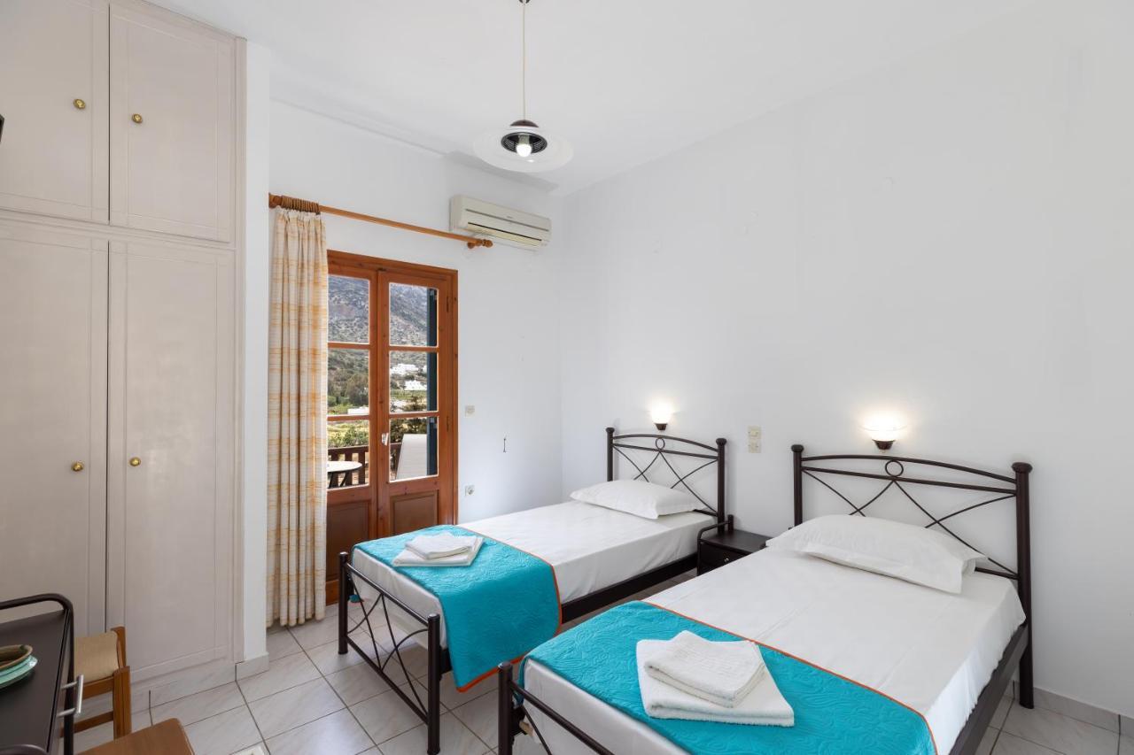קמרס Peris Rooms מראה חיצוני תמונה