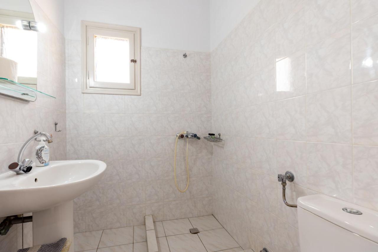 קמרס Peris Rooms מראה חיצוני תמונה