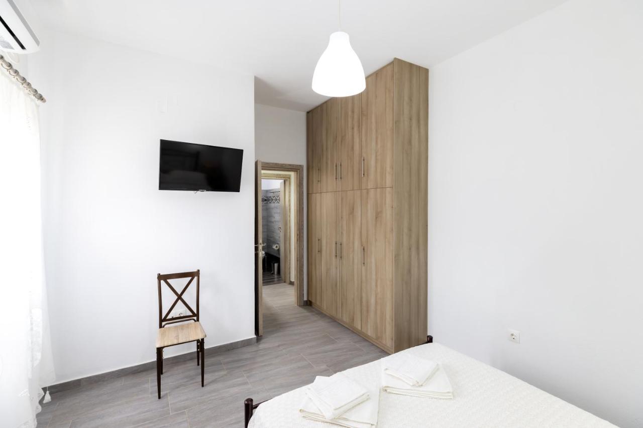 קמרס Peris Rooms מראה חיצוני תמונה